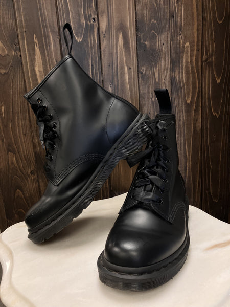 Marten Boots Do Dr Martens Go On Sale Dr Marten Boots **1490** Size UK