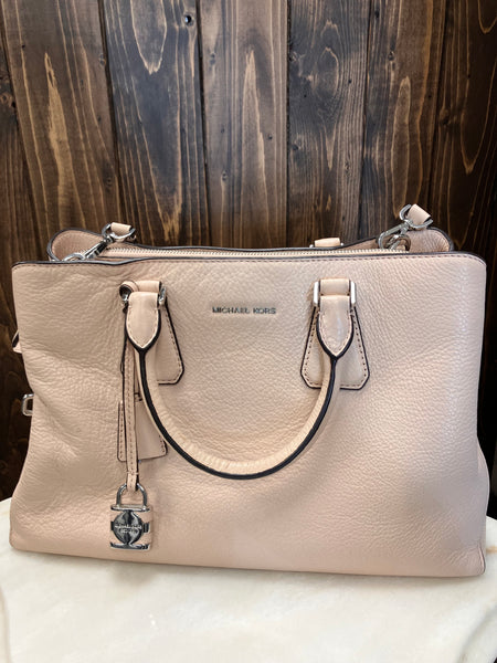 Micheal Kors Bag