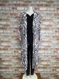 Wrap dress- black cream chain pattern
